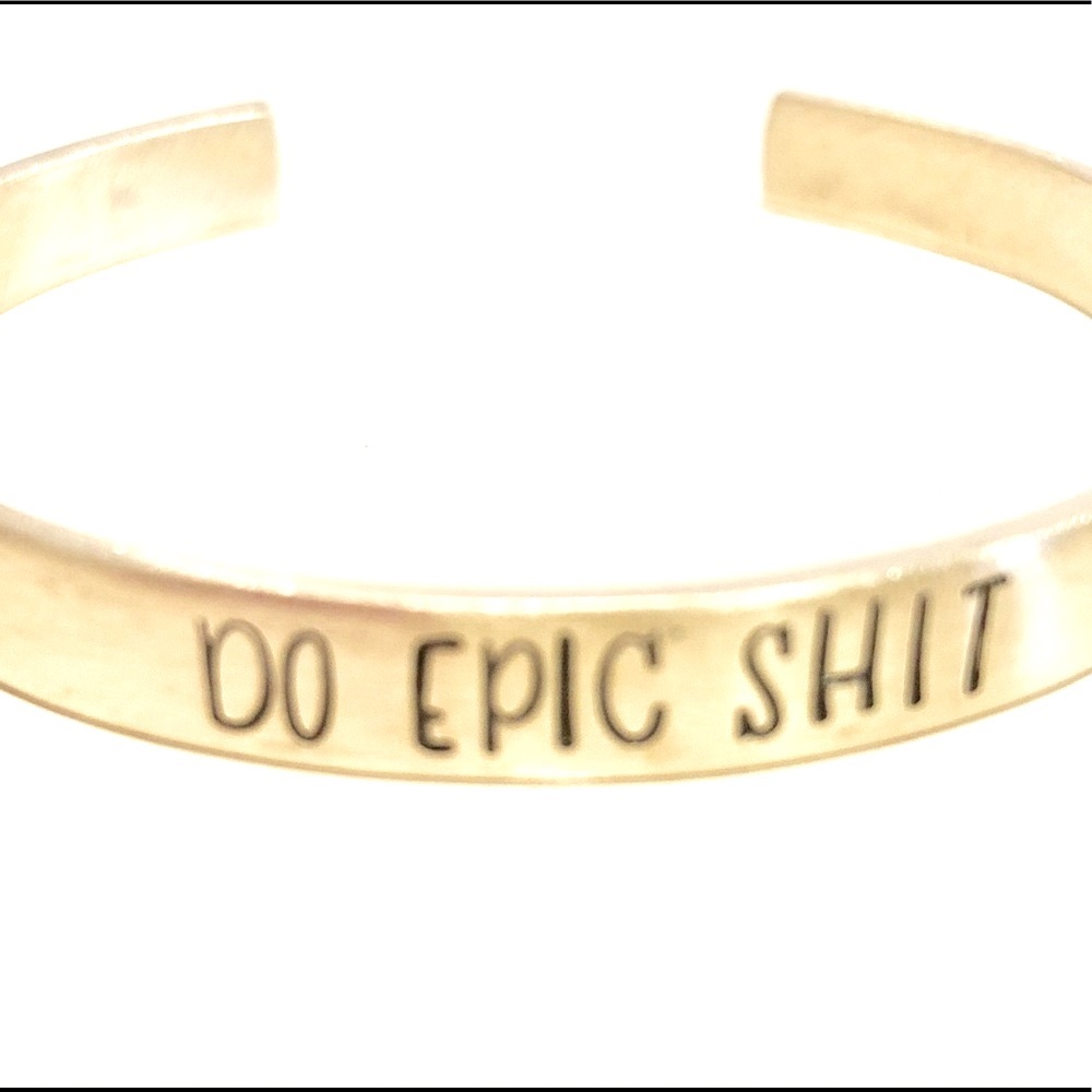 Motivational bracelet